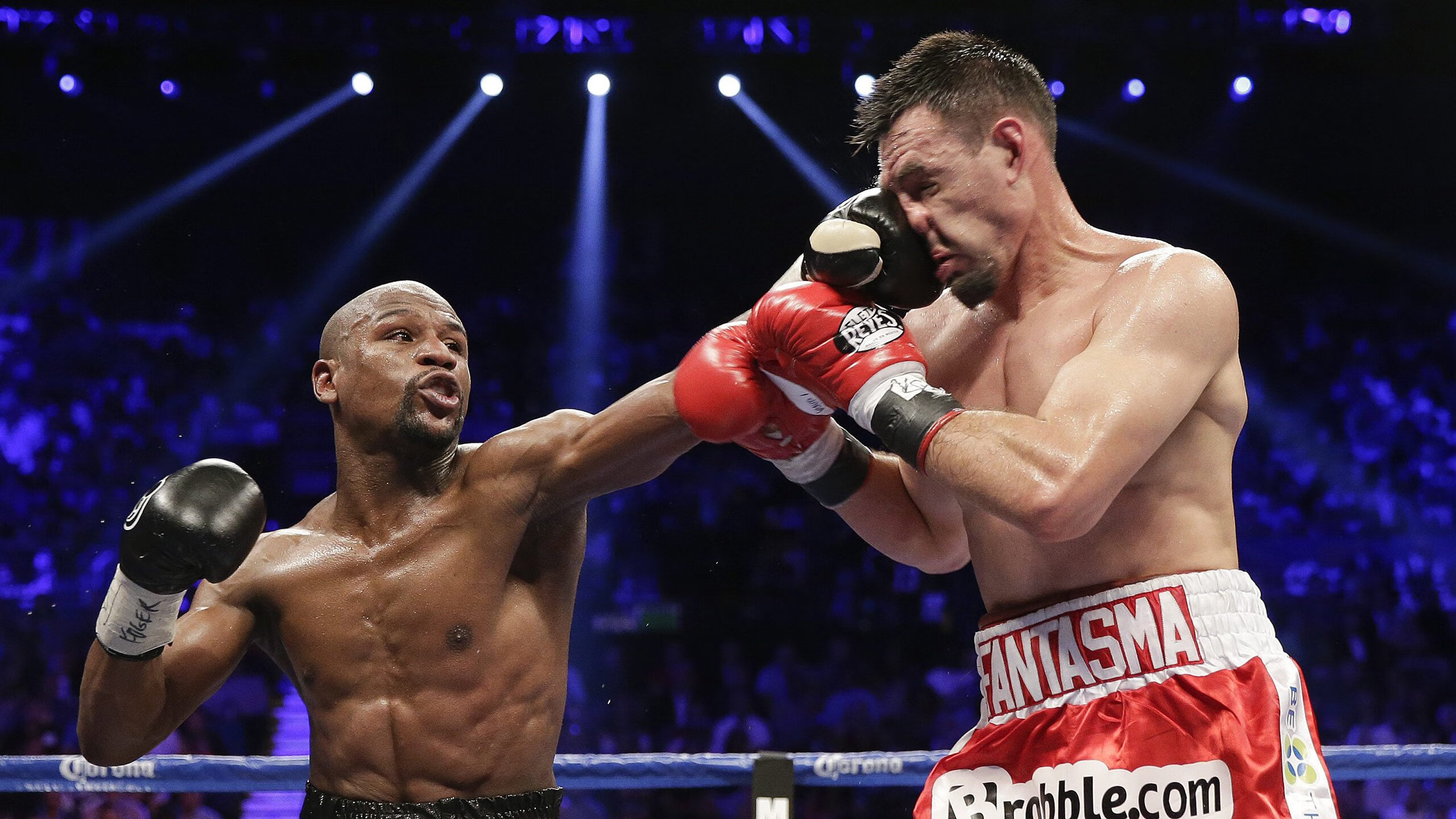 《虚拟比赛新体验：融合增强现实技术的电竞未来》，虚拟化电子竞技哪些